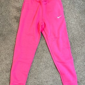 NWT Hot pink Nike women’s joggers.